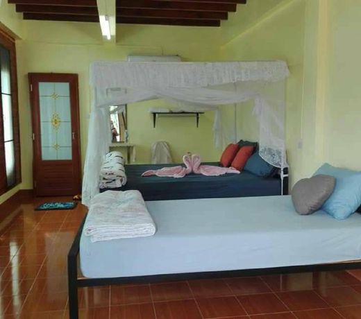 Private Room for 3 guests in Nan Sukkho Homestay
