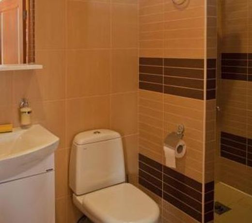 Guest House 44