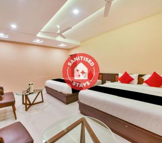 Capital O 991 Hotel Bharat
