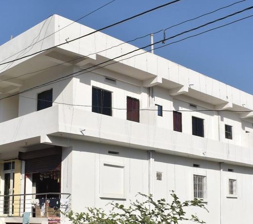 Gaurav guest house