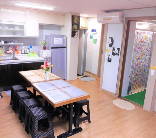 BUSAN.ST WLB GUEST HOUSE  dormitory (max 8 guests)