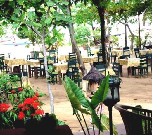 Gazebo Beach Hotel