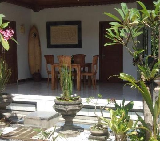 Serongga guest house