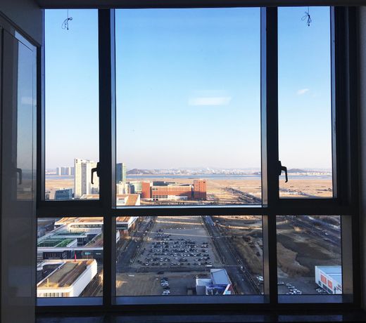 The November Stay in Honestar