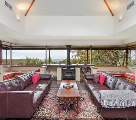 Summer House