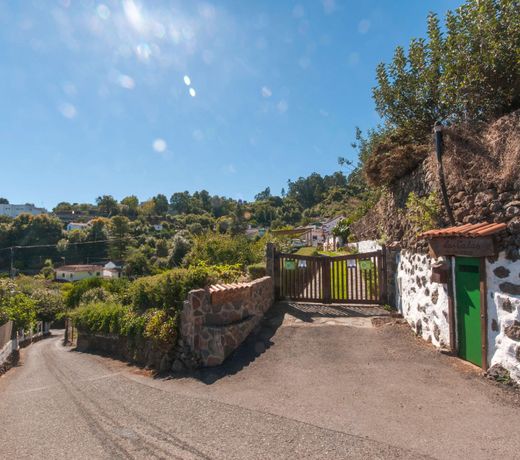 106803 - House in Valleseco