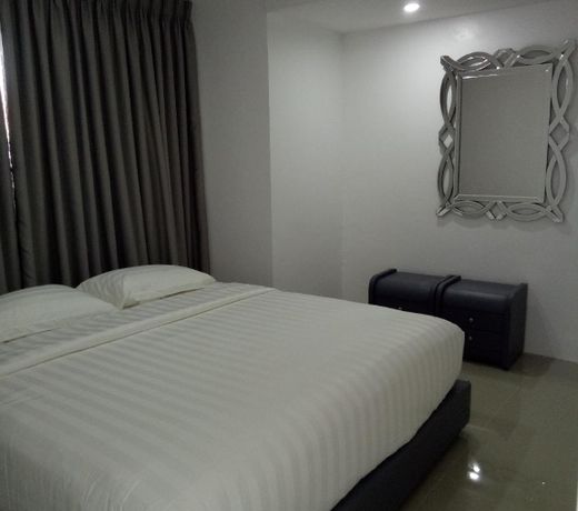 Chequers Suites