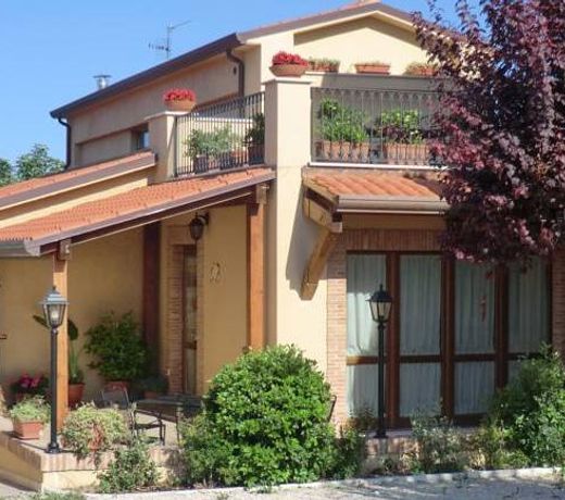 Agriturismo Angelucci