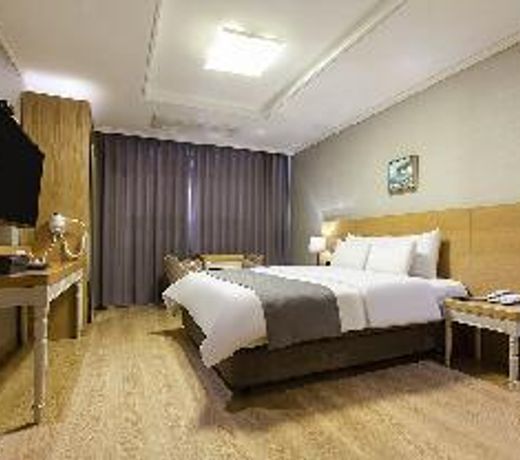 Paju Beautiful Tourist Hotel