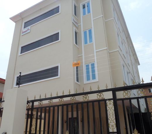 RightGate Hotel