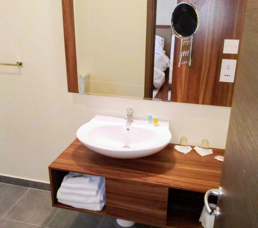 MILLENNIUM APARTMENT