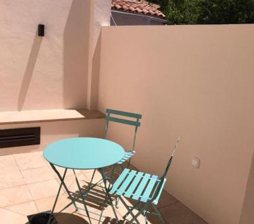 Hotel Galeria Essentia