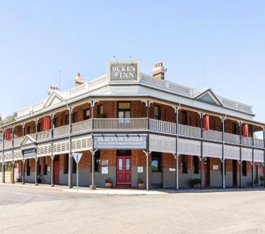 Duke's Inn
