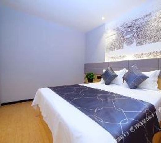 Chonpines HotelÂ·Qufu Sankong Sankong Scenic Spot