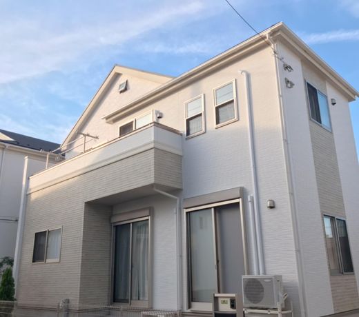 Roy House