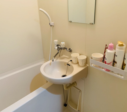 Uhome Funabashi Apartment 602