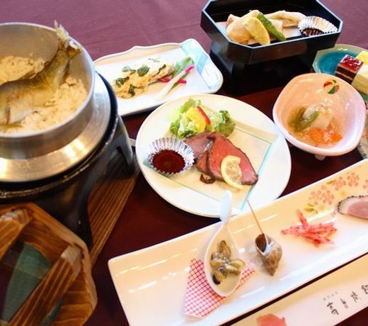 Isobe Onsen Yuyakekoyake no Oyado Takadai Ryokan