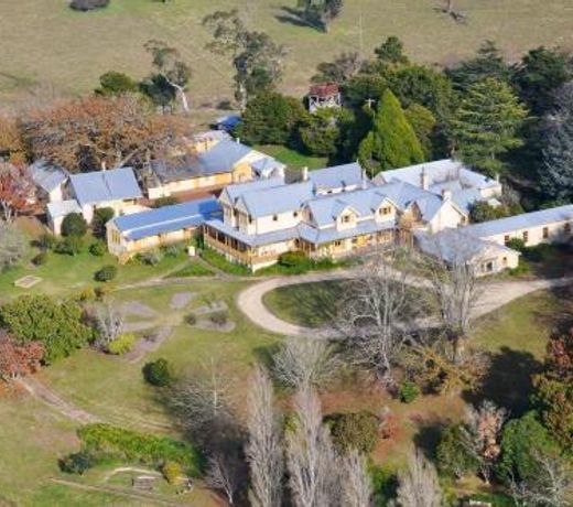 Hillview Heritage Estate