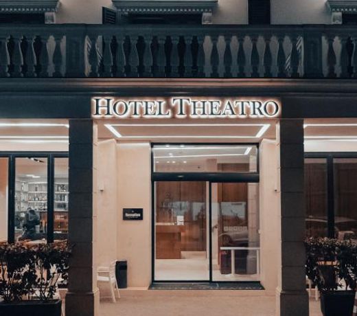 Hotel Theatro- City Center