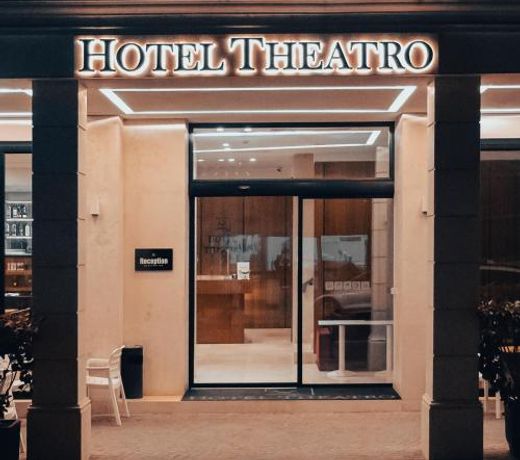 Hotel Theatro- City Center