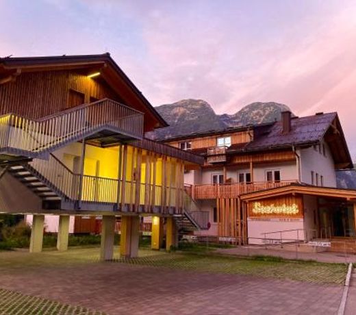 Seehotel am Hallstättersee modern rooms