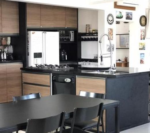 Cobertura Gourmet a 300mts da praia de Canasvieiras norte da ilha de Floripa