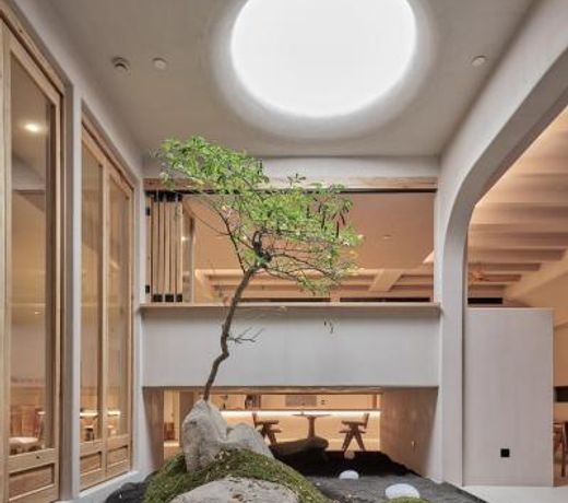 Nayun Xingkongsu Hotel