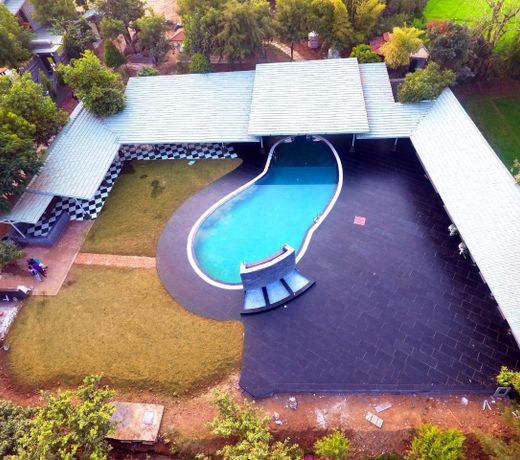 Banjara Hills Jungle Lodge