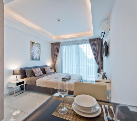 CONVENIENT Studio in Laguna Beach Resort 2.