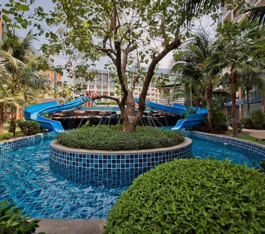CONVENIENT Studio in Laguna Beach Resort 2.