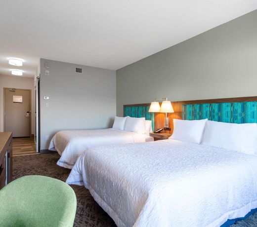 Hampton Inn & Suites Edmonton St. Albert, Ab