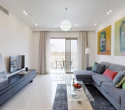 Exclusive Two-Bedroom Apartment With Parking