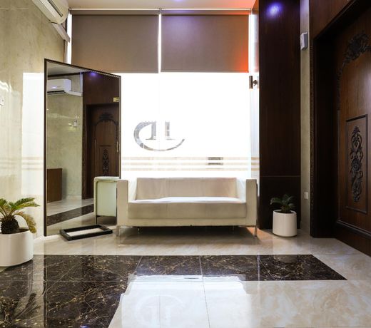 Sh Hotel