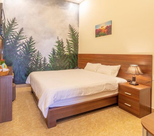 Huyen 179 Hotel