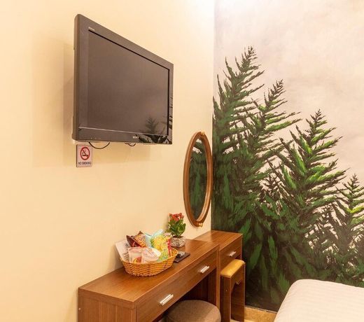 Huyen 179 Hotel
