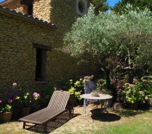 holiday home, Bedarrides