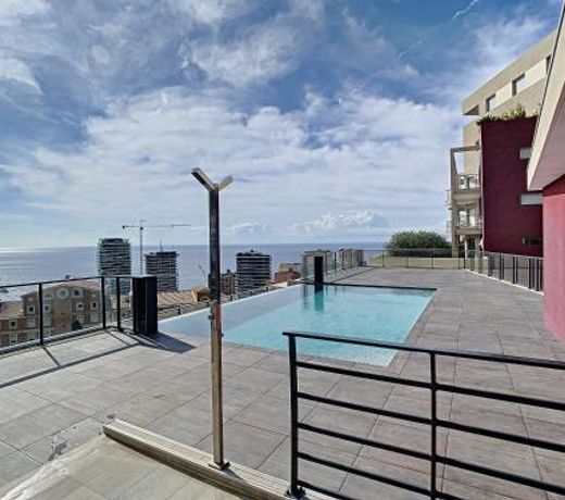 Great studio with a sea view and parking in 400 meters from Monaco