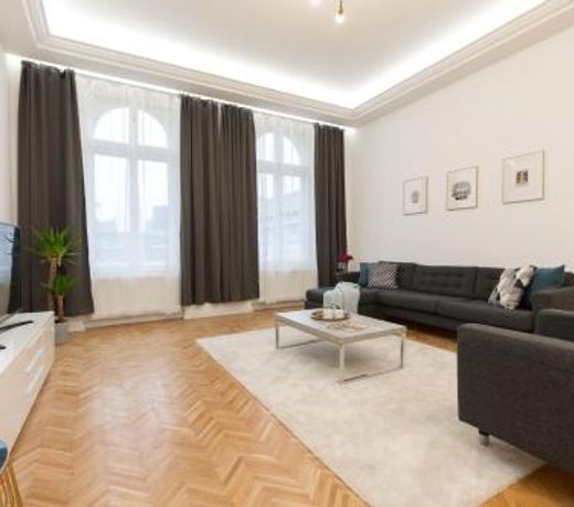 Space and Style in The Heart Of Budapest w 2BR&2BT