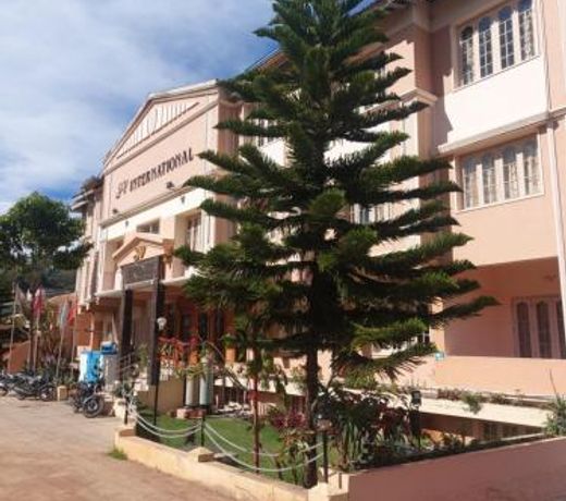 S.V INTERNATIONAL HOTEL (YOGI ROOMS .ONLINE)