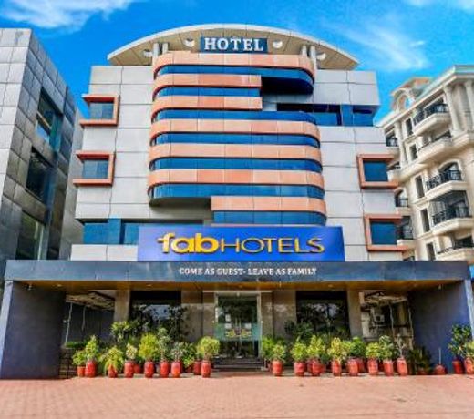 FabHotel Swaroop Inn