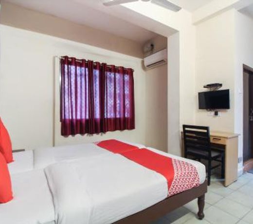 OYO 70733 Hotel Regal