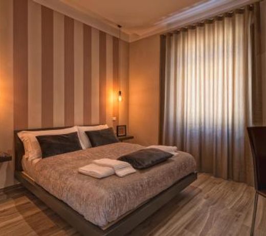 GOGO` Petit Hotel