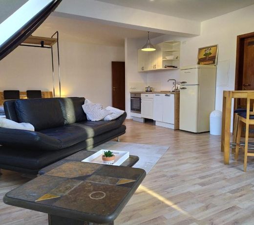 Super Penthouse #9 oder Studio #6 mit Aufzug, Terrasse & Wintergarten im Zentrum