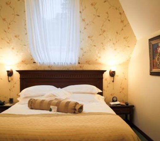 Hotel Foisorul cu Flori