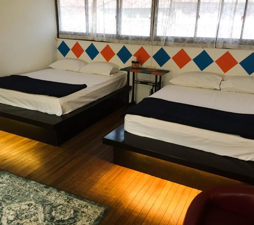 TUJU GUESTHOUSE near JONKER STREET