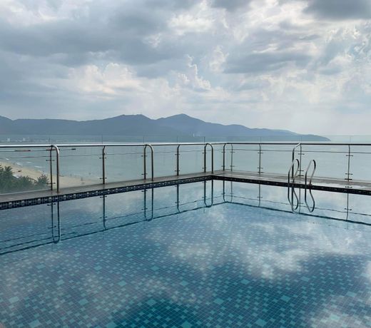 3218  Madame Phuong-Super VIP Apartment Ocean View