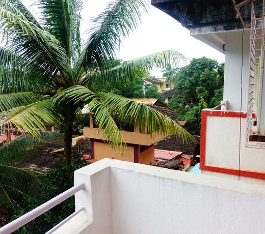 Picturesque panoramic views, Goa beach apartment.