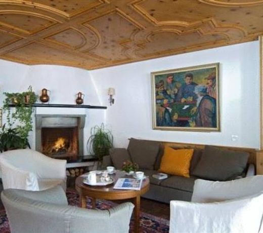 Hotel Chesa Grischuna
