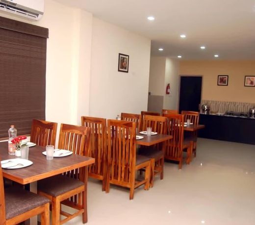 Hotel Orange Inn