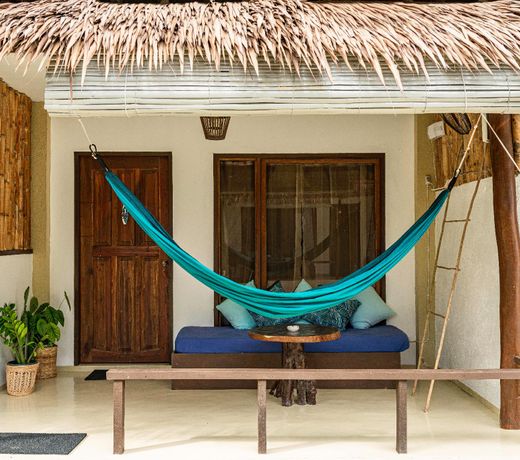 Matanjak Tropical Guesthouse 1
